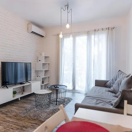 Modernly Designed 1Bd Apartment In The Center Of Sofia Sofia